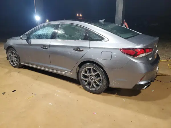 5NPE34AB3JH714987 2018 HYUNDAI SONATA - Image 2