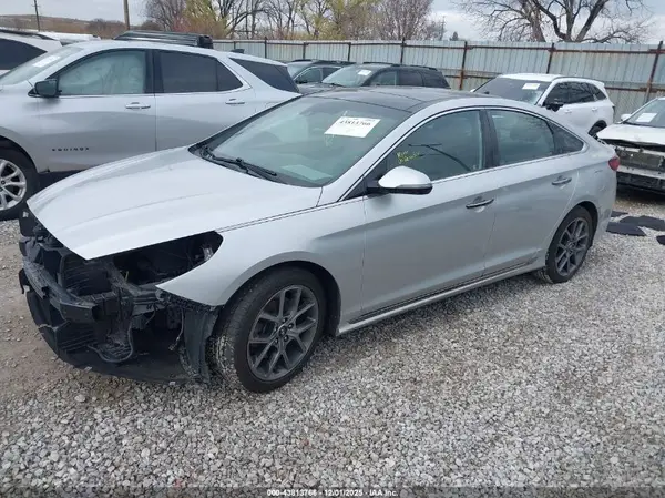 5NPE34AB3JH716769 2018 HYUNDAI SONATA - Image 2