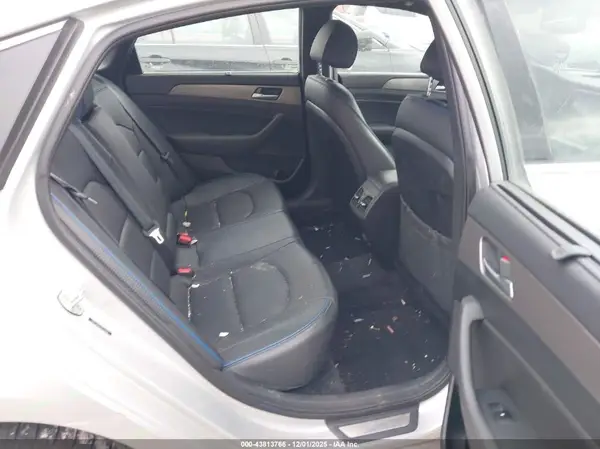 5NPE34AB3JH716769 2018 HYUNDAI SONATA - Image 8