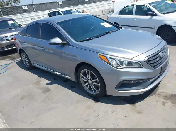 5NPE34AB4GH405845 2016 HYUNDAI SONATA - Image 1