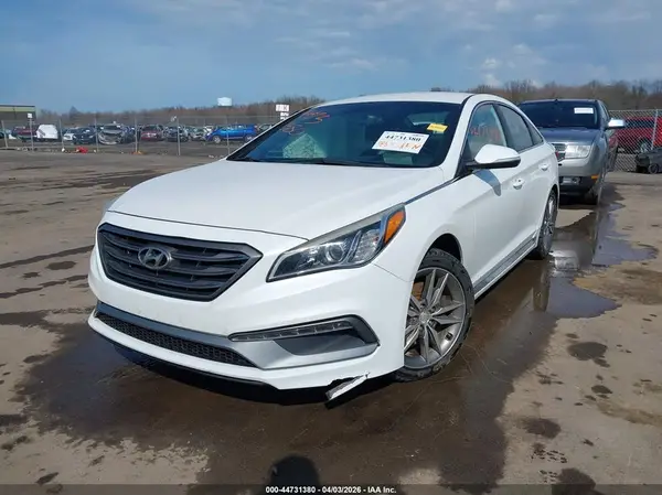 5NPE34AB4HH457090 2017 HYUNDAI SONATA - Image 2