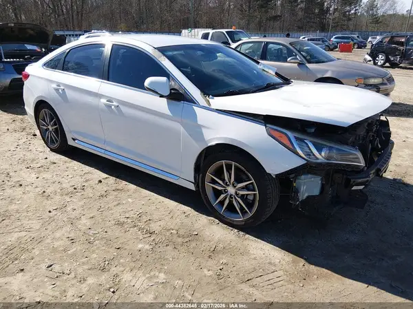 5NPE34AB4HH465402 2017 HYUNDAI SONATA - Image 1