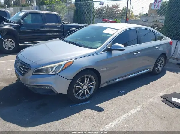 5NPE34AB4HH511150 2017 HYUNDAI SONATA - Image 2