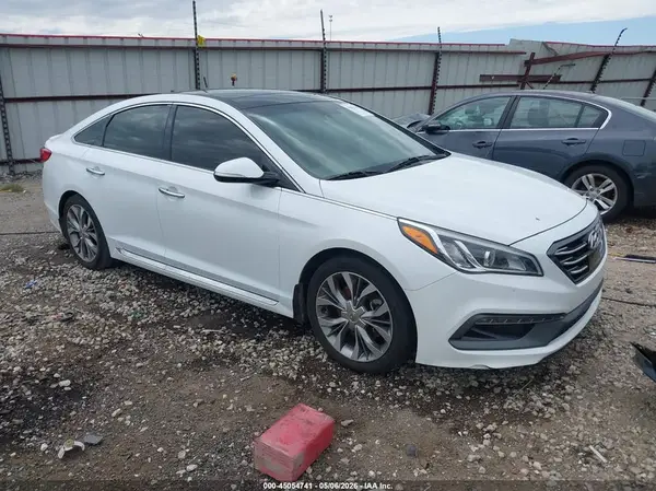 5NPE34AB4HH526098 2017 HYUNDAI SONATA - Image 1