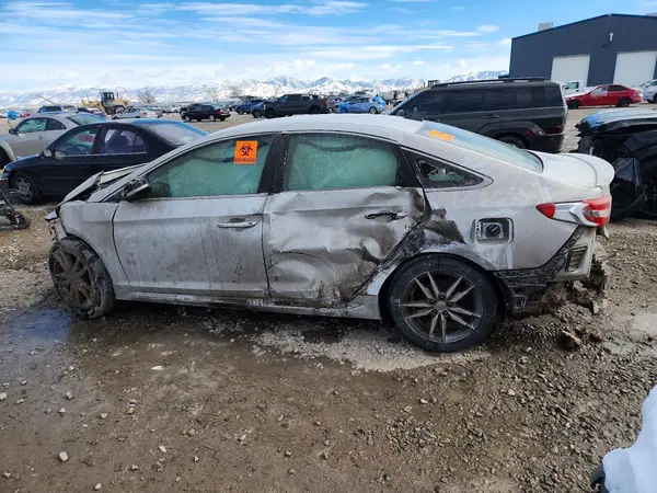 5NPE34AB4HH529244 2017 HYUNDAI SONATA - Image 2