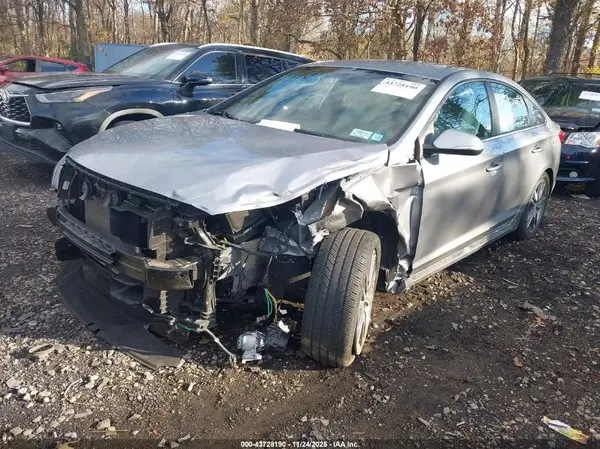 5NPE34AB4HH537196 2017 HYUNDAI SONATA - Image 2