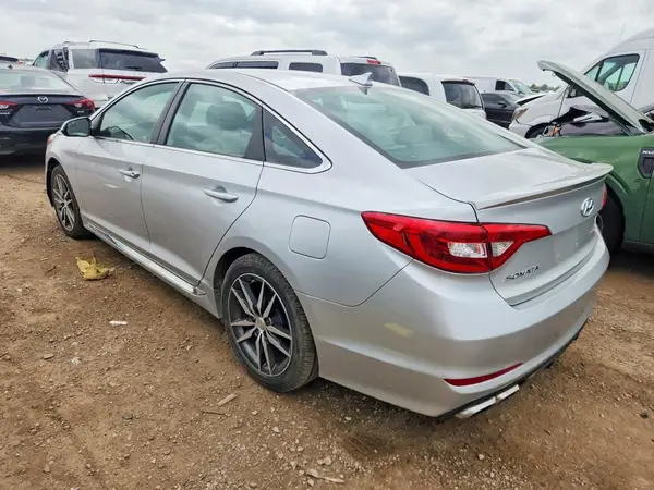5NPE34AB4HH558775 2017 HYUNDAI SONATA - Image 2