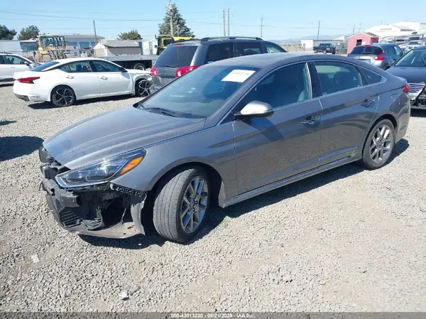 5NPE34AB4JH626045 2018 HYUNDAI SONATA - Image 2