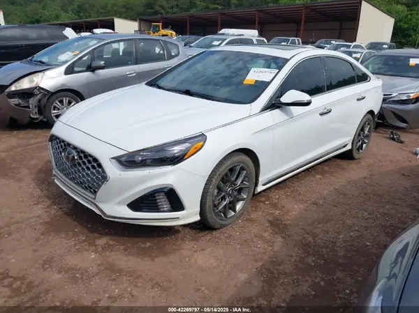 5NPE34AB4JH659160 2018 HYUNDAI SONATA - Image 2