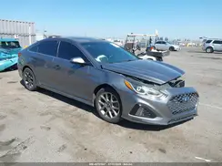 5NPE34AB4JH662057 2018 HYUNDAI SONATA