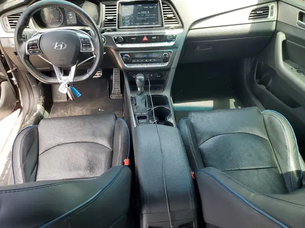 5NPE34AB4JH668859 2018 HYUNDAI SONATA - Image 8