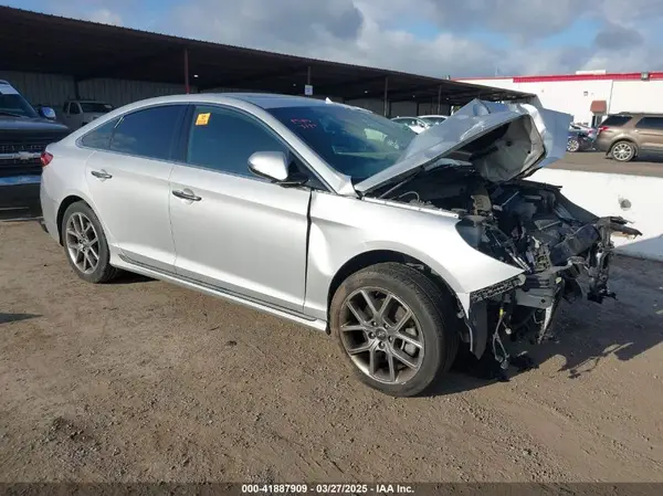 5NPE34AB4JH687959 2018 HYUNDAI SONATA - Image 1