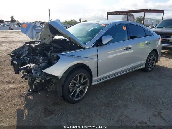 5NPE34AB4JH687959 2018 HYUNDAI SONATA - Image 2