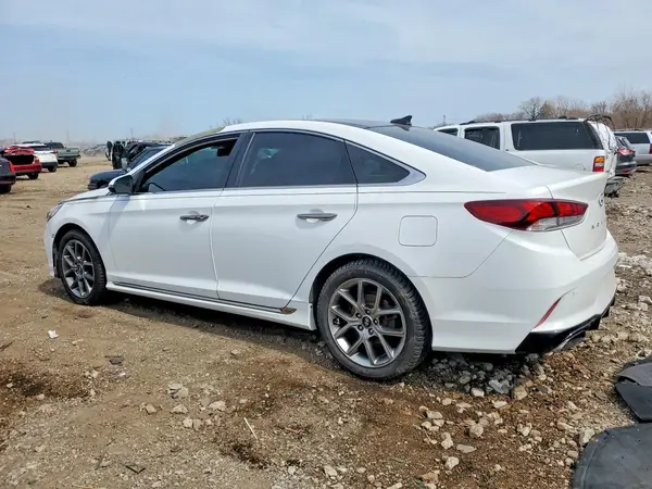 5NPE34AB4KH732786 2019 HYUNDAI SONATA - Image 2