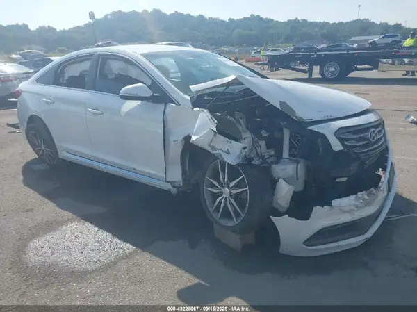 5NPE34AB5HH496531 2017 HYUNDAI SONATA - Image 1