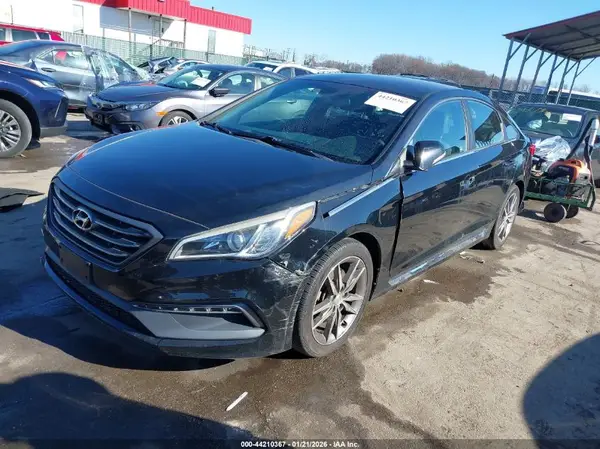 5NPE34AB5HH556324 2017 HYUNDAI SONATA - Image 2