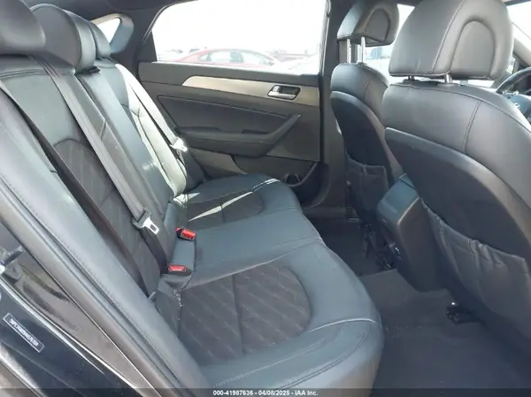 5NPE34AB5HH576704 2017 HYUNDAI SONATA - Image 8