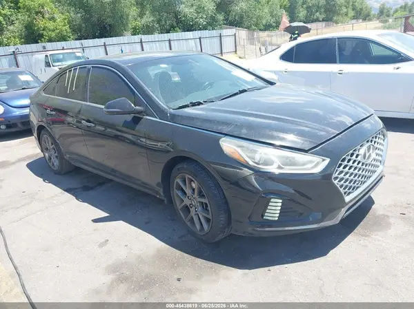 5NPE34AB5JH610839 2018 HYUNDAI SONATA - Image 1