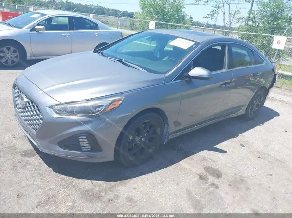 5NPE34AB5JH659782 2018 HYUNDAI SONATA - Image 2