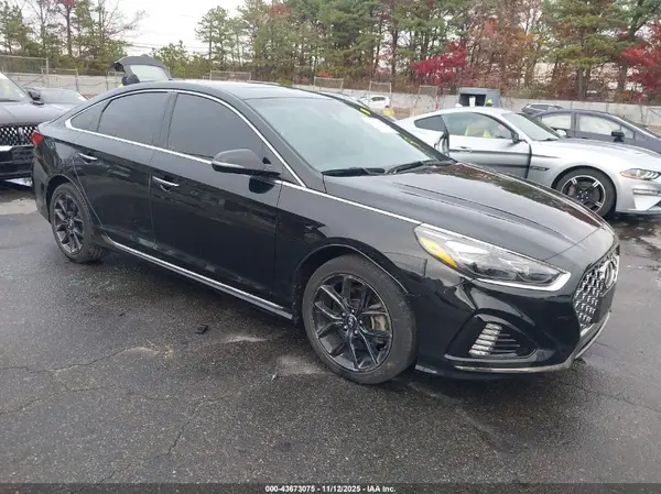 5NPE34AB5JH659832 2018 HYUNDAI SONATA - Image 1