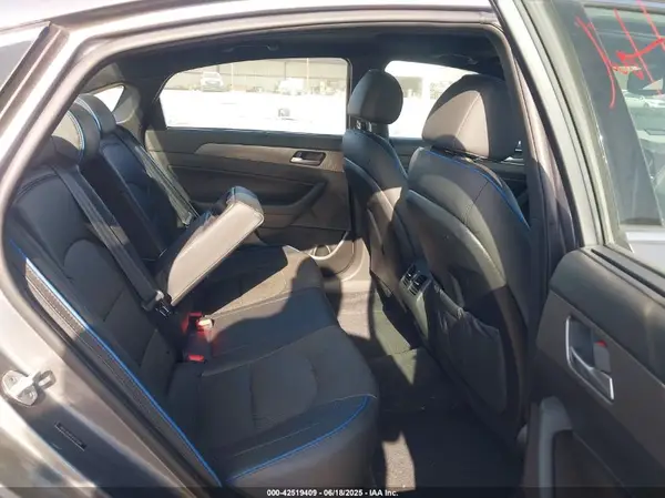 5NPE34AB5JH672841 2018 HYUNDAI SONATA - Image 8