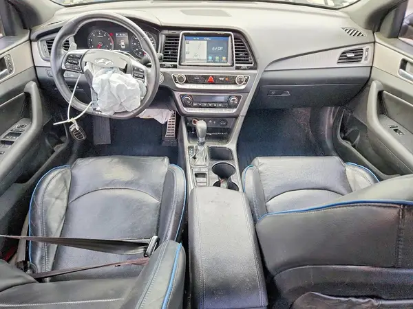 5NPE34AB5JH677652 2018 HYUNDAI SONATA - Image 8