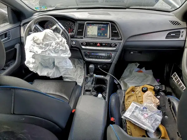 5NPE34AB5JH690076 2018 HYUNDAI SONATA - Image 8