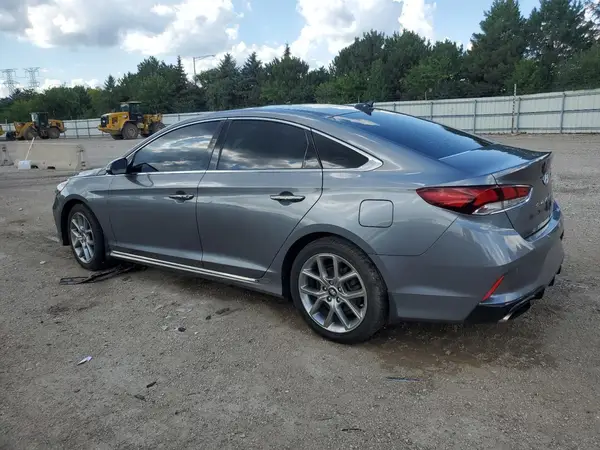 5NPE34AB5JH715557 2018 HYUNDAI SONATA - Image 2