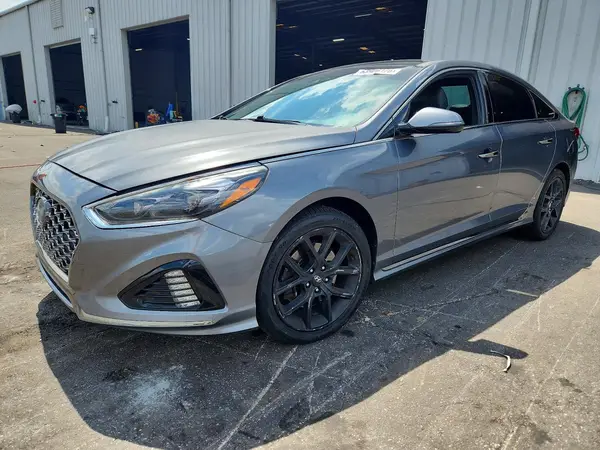 5NPE34AB5JH725005 2018 HYUNDAI SONATA - Image 1