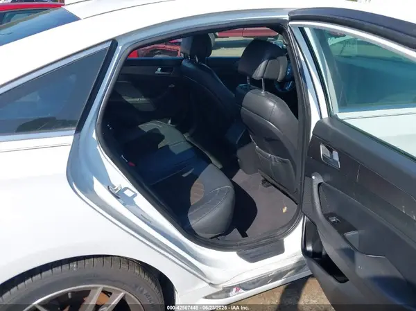 5NPE34AB6HH498353 2017 HYUNDAI SONATA - Image 8