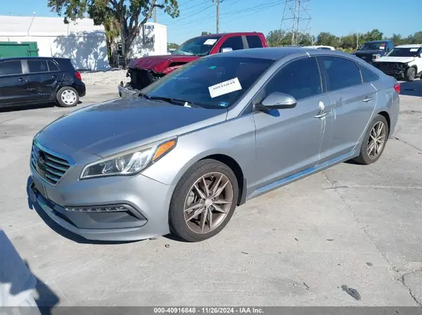 5NPE34AB6HH564061 2017 HYUNDAI SONATA - Image 2