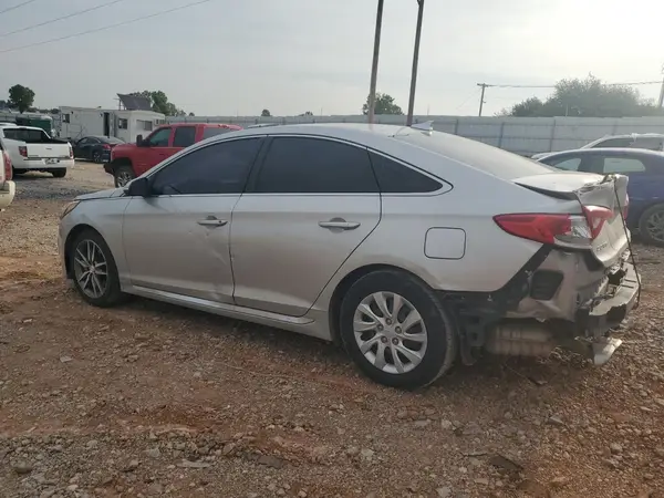 5NPE34AB6HH576937 2017 HYUNDAI SONATA - Image 2