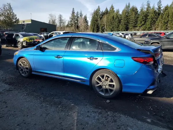 5NPE34AB6JH625768 2018 HYUNDAI SONATA - Image 2