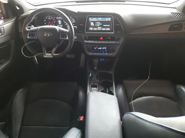 5NPE34AB6JH661055 2018 HYUNDAI SONATA - Image 8