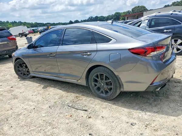 5NPE34AB6JH667809 2018 HYUNDAI SONATA - Image 2
