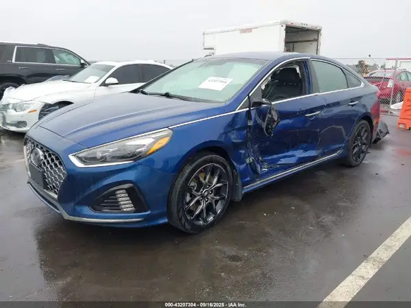 5NPE34AB6JH681340 2018 HYUNDAI SONATA - Image 2