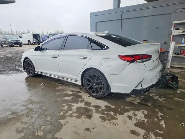 5NPE34AB6JH685212 2018 HYUNDAI SONATA - Image 2