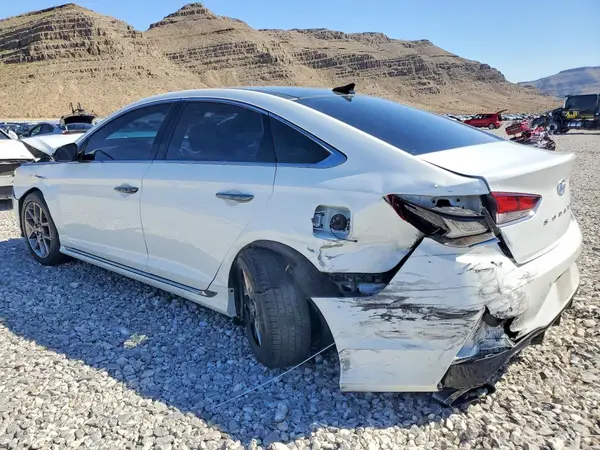 5NPE34AB6KH759522 2019 HYUNDAI SONATA - Image 2