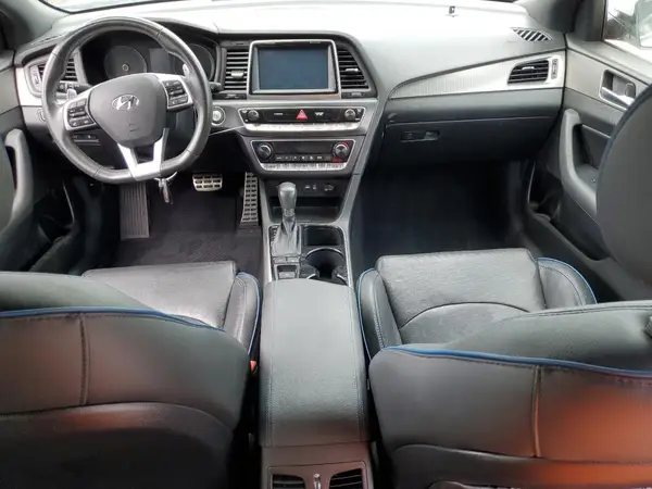 5NPE34AB6KH808010 2019 HYUNDAI SONATA - Image 8