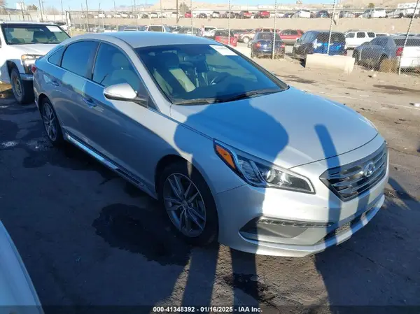 5NPE34AB7HH464809 2017 HYUNDAI SONATA - Image 1