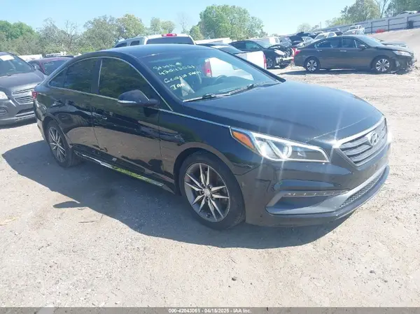 5NPE34AB7HH511269 2017 HYUNDAI SONATA - Image 1