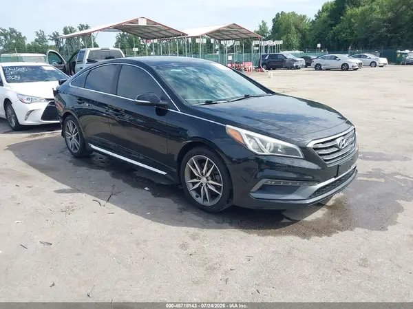 5NPE34AB7HH558981 2017 HYUNDAI SONATA - Image 1