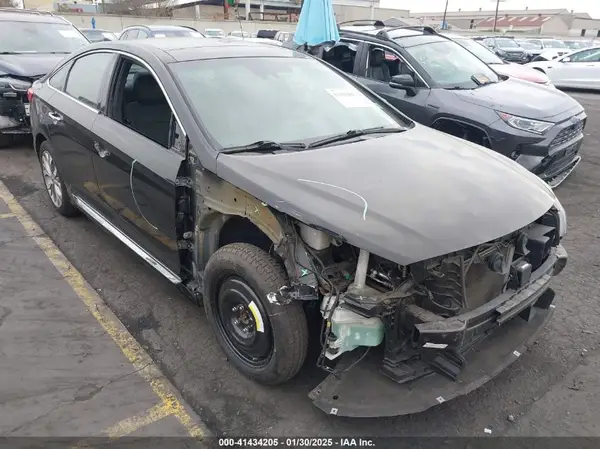 5NPE34AB7HH581578 2017 HYUNDAI SONATA - Image 1