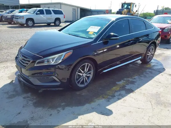 5NPE34AB7HH584271 2017 HYUNDAI SONATA - Image 2