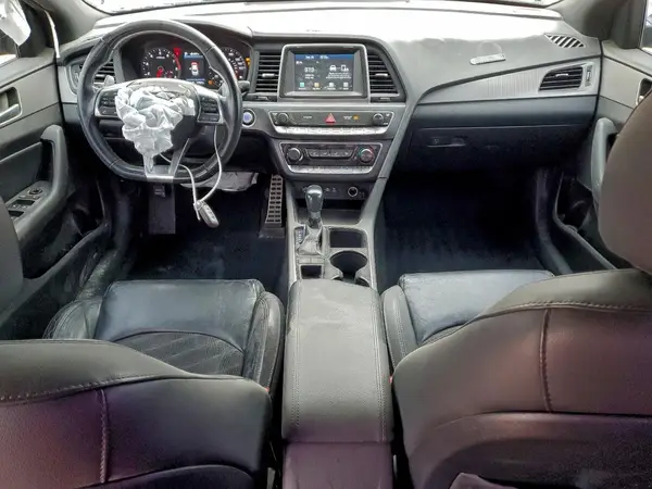 5NPE34AB7JH643227 2018 HYUNDAI SONATA - Image 8