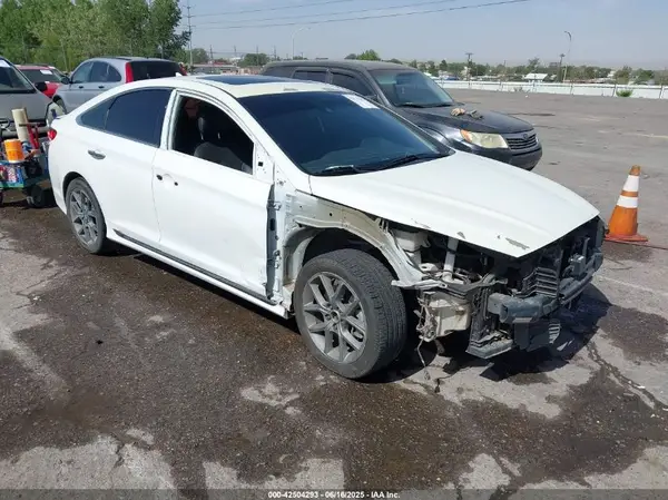 5NPE34AB7JH661761 2018 HYUNDAI SONATA - Image 1