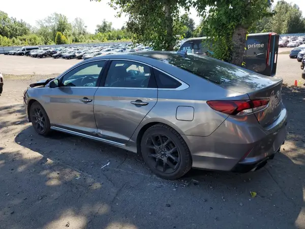 5NPE34AB7JH670931 2018 HYUNDAI SONATA - Image 2