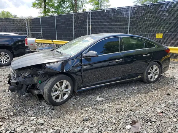 5NPE34AB7JH677233 2018 HYUNDAI SONATA - Image 1