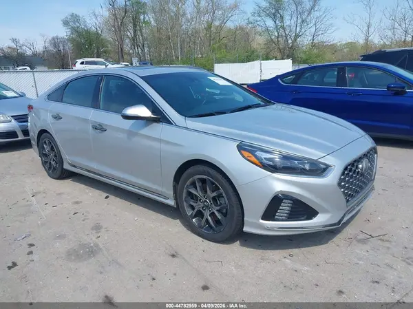 5NPE34AB7JH699992 2018 HYUNDAI SONATA - Image 1