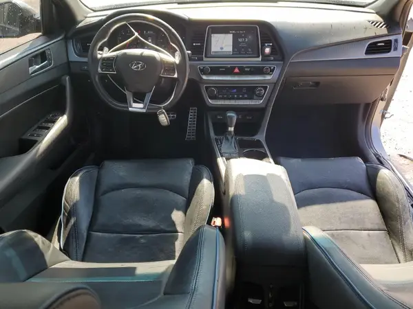 5NPE34AB7JH710859 2018 HYUNDAI SONATA - Image 8